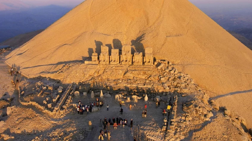 6 Days Nemrut & Harran Tour photo 11