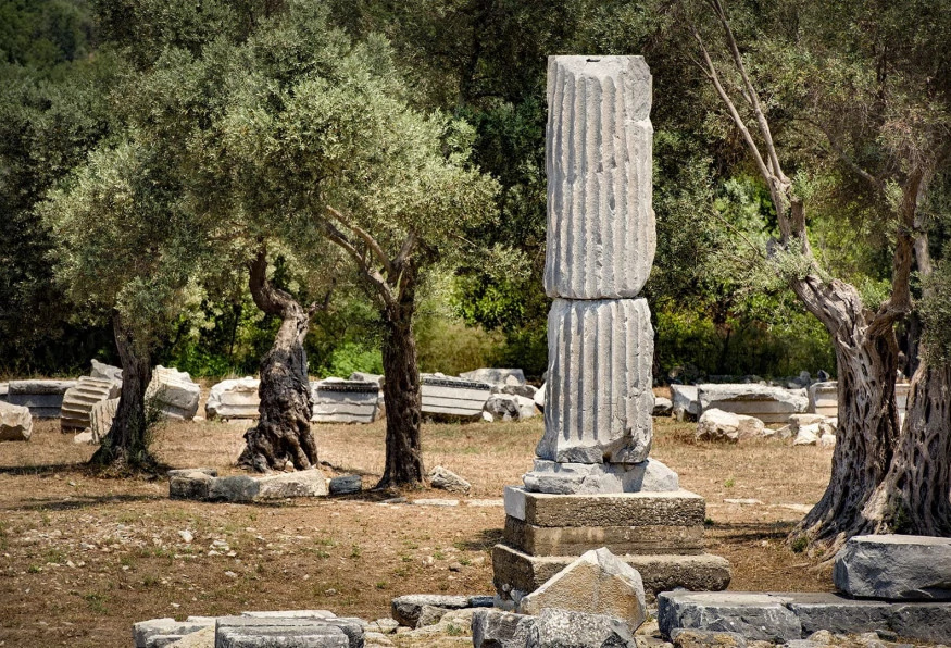 Daily Teos Ancient City & Sigacik Tour from Aydin photo 4