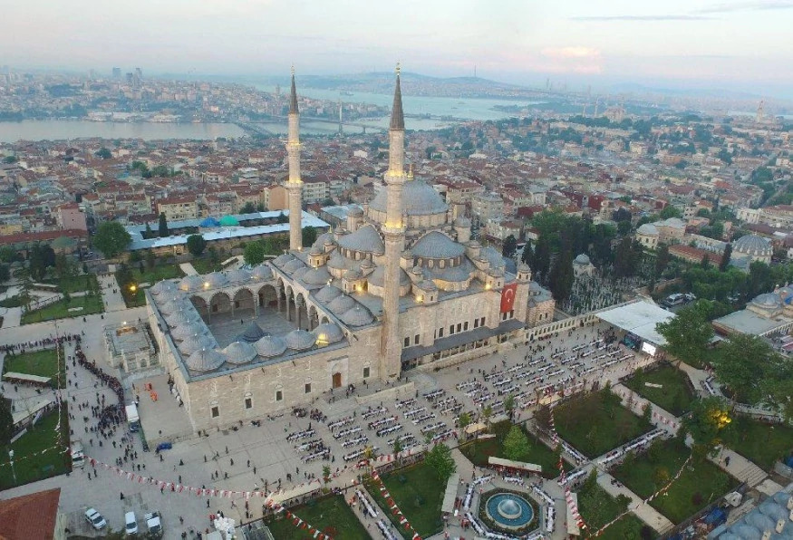 Fatih Sultan Mehmet Mosque Tour & Historical Istanbul Walking Experience photo 2
