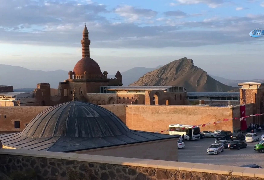 Daily Dogubeyazit & Mountains Tour from Van photo 15