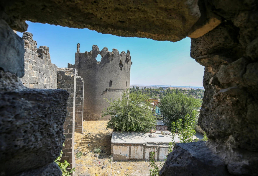 6 Days Diyarbakir City & Zerzevan Castle Tour photo 3