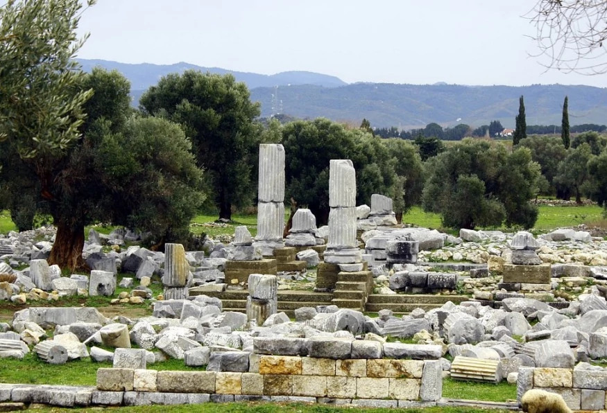 Daily Teos Ancient City & Sigacik Tour from Didim photo 2