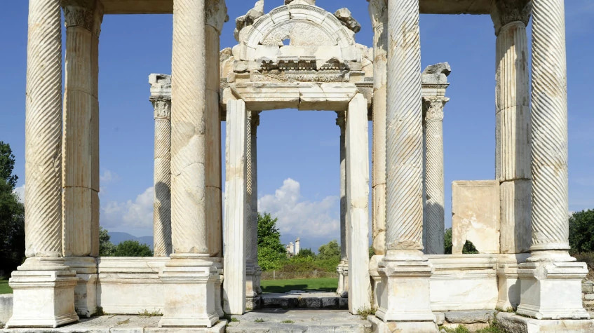 Daily Aphrodisias Ancient City Tour from Pamukkale – Explore the Roman Legacy & Sculptures photo 7