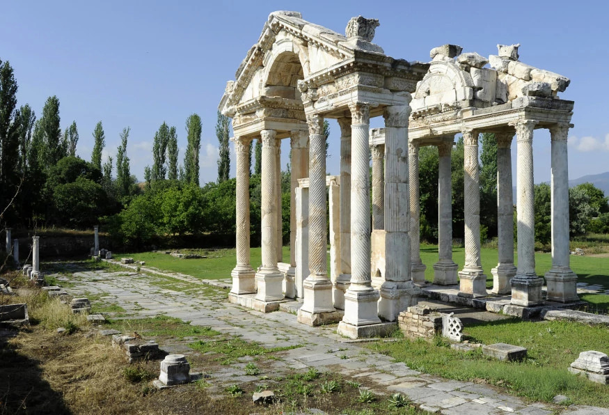 Daily Aphrodisias Ancient City Tour from Pamukkale – Explore the Roman Legacy & Sculptures photo 8