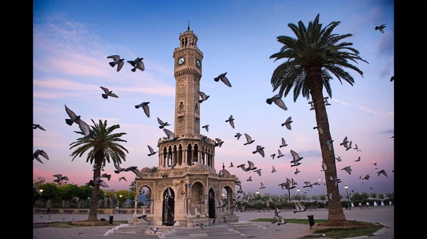Daily Izmir Smyrna Tour from Mugla photo 1