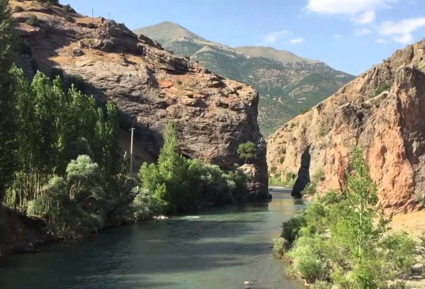 Daily North Tunceli Tour photo 2
