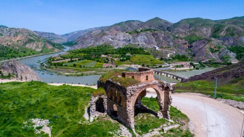 Daily Mus Turkish Bath & Castle Park Tour photo 5