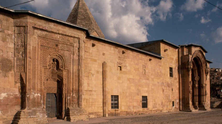 Daily Sivas Divrigi Castle Tour photo 10