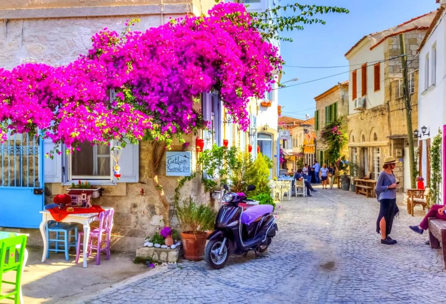Daily Cesme & Alacati Tour from Selcuk photo 5