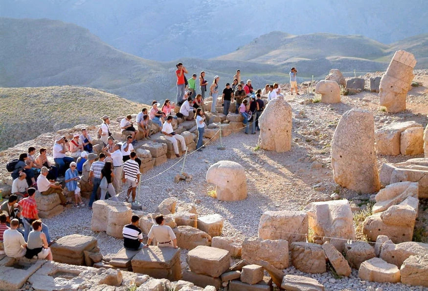 3 Days Mount Nemrut Climbing & Sightseeing Tour photo 6