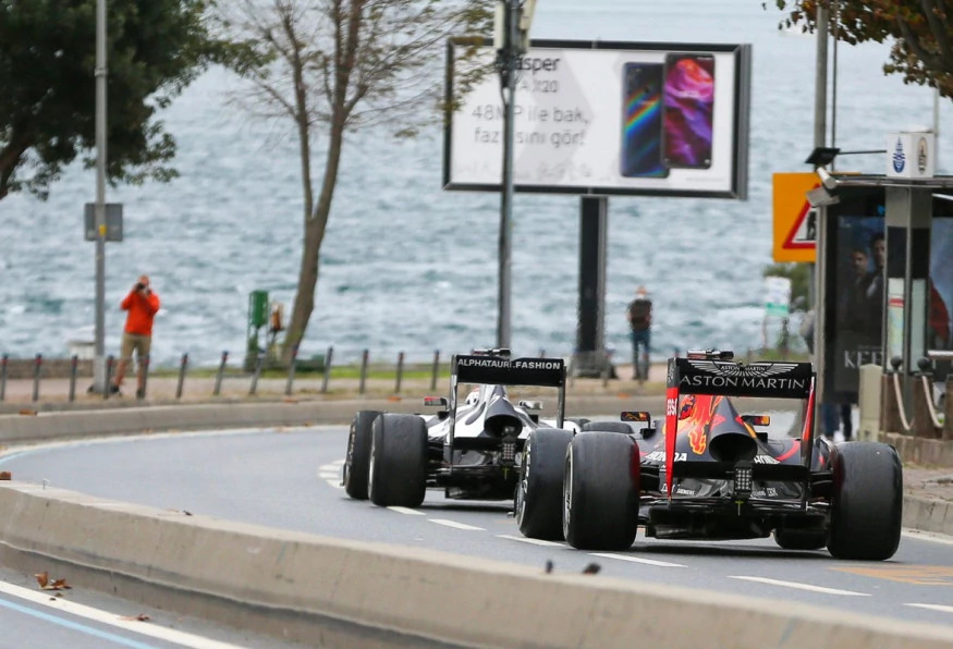 6 Day Istanbul Park Formula 1 Tour – F1 Race, Bosphorus Cruise & Istanbul Highlights photo 8