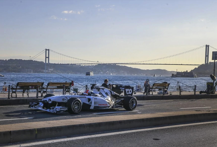 4 Day Istanbul Park Formula 1 Tour Package photo 3