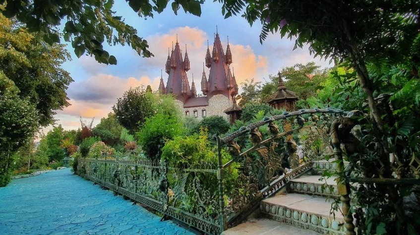 Daily Romаntic Tour to the Fairy Tale Castle photo 5