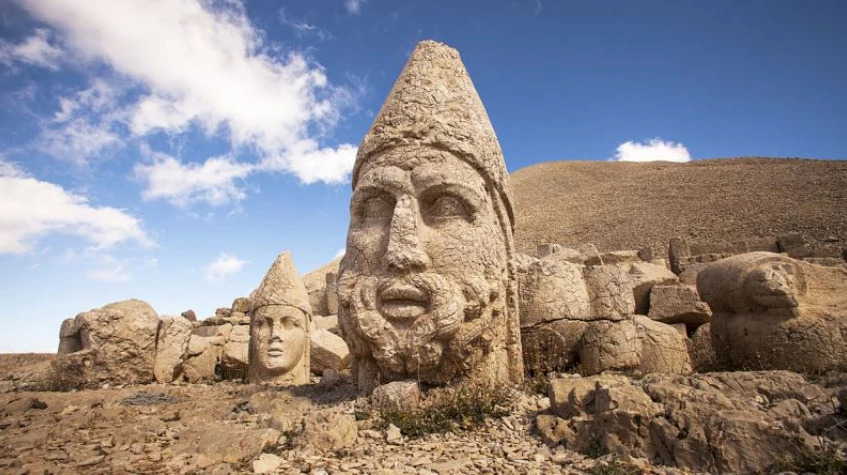 2 Days Mount Nemrut Package Tour photo 3