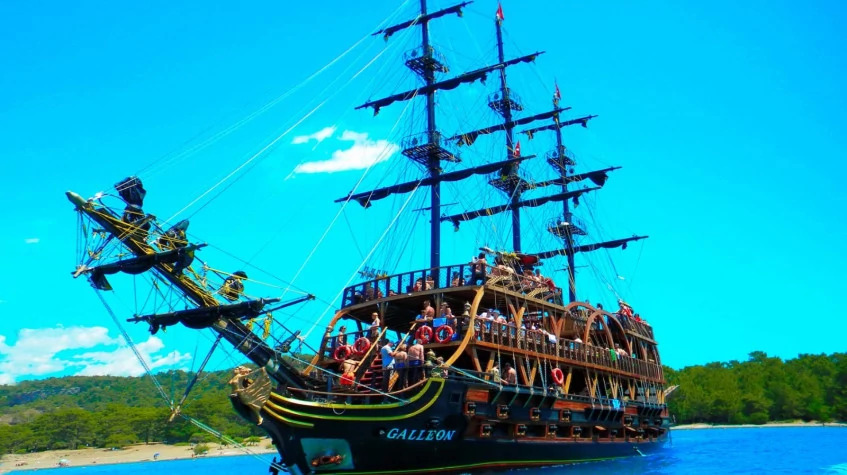 Antalya Boat Tour to Phaselis – Kemer Yacht Cruise & Ancient City Visit photo 4