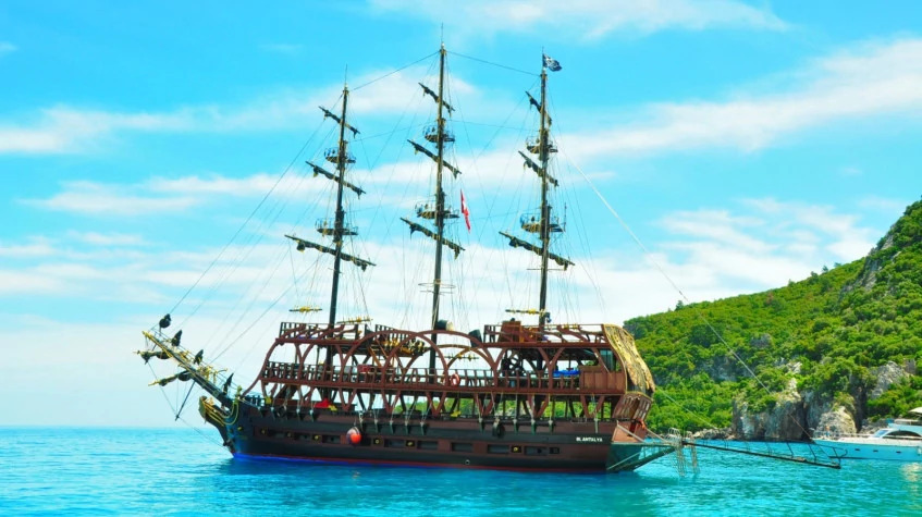 Antalya Boat Tour to Phaselis – Kemer Yacht Cruise & Ancient City Visit photo 5