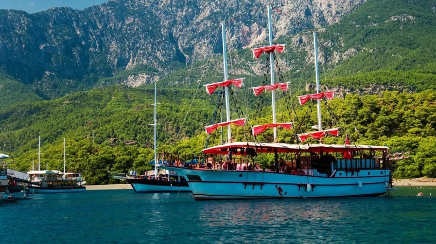 Antalya Boat Tour to Phaselis – Kemer Yacht Cruise & Ancient City Visit photo 7