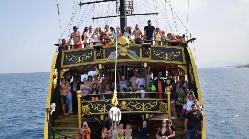 Antalya Boat Tour to Phaselis – Kemer Yacht Cruise & Ancient City Visit photo 9