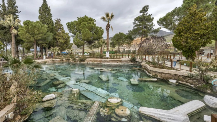 6 Days Turkey Road Trip Istanbul Ephesus Pamukkale photo 5
