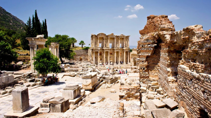 10 Day Road Trip Istanbul Ephesus Pamukkale Antalya Cappadocia photo 8