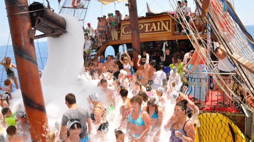 Daily Oludeniz Boat Cruise from Fethiye photo 8
