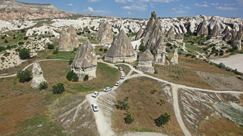 Cappadocia 4x4 Off-Road Safari Tour – Daily Adventure Through Valleys & Panoramic Viewpoints photo 5