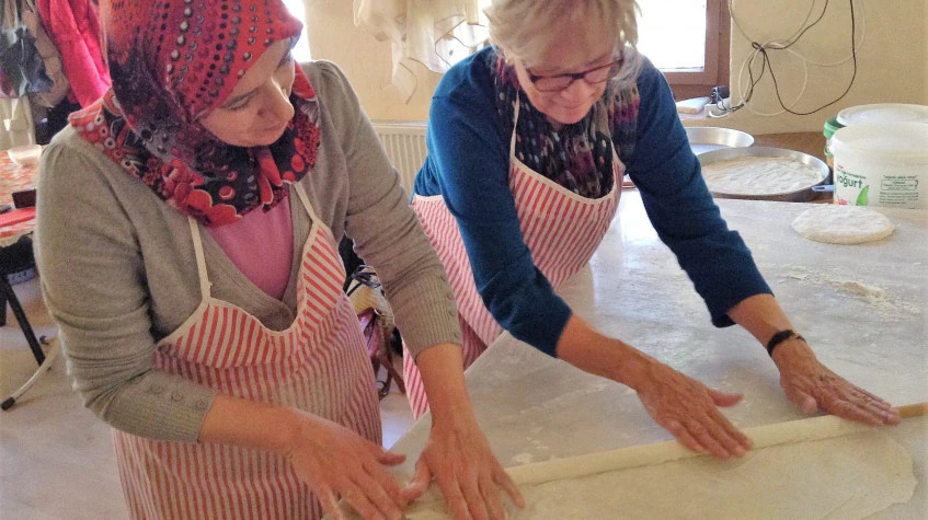 Daily Kayseri Cooking Lesson & Shopping Tour photo 11