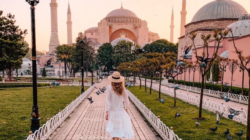 Daily Istanbul Day Tour from Marmaris photo 1