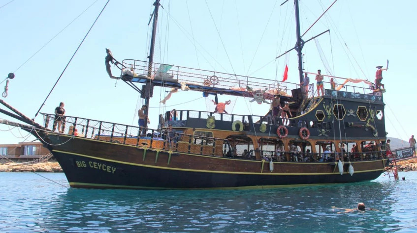 Daily Bodrum All Inclusive Boat Cruise Tour photo 3