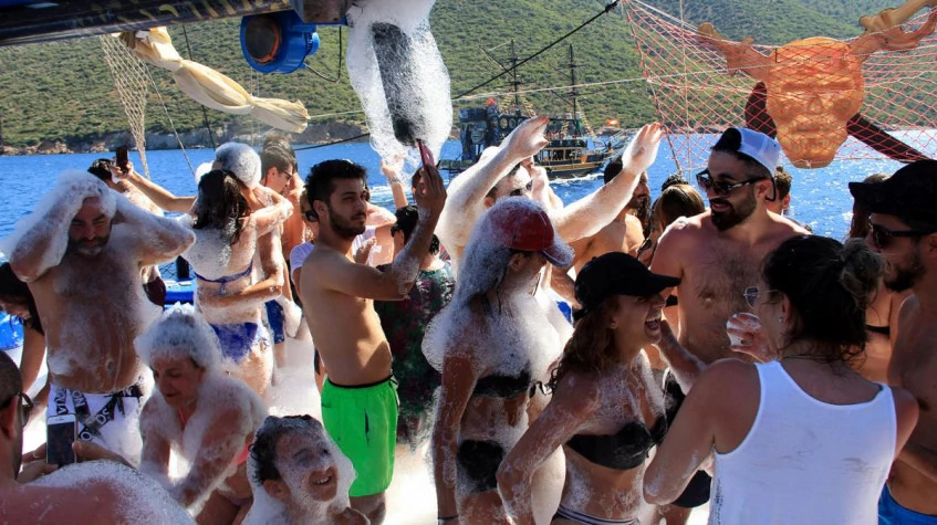 Daily Bodrum All Inclusive Boat Cruise Tour photo 4