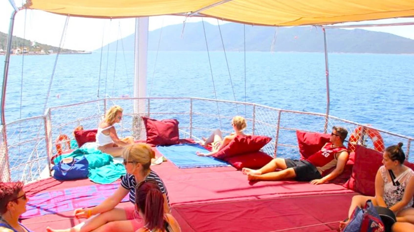 Daily Bodrum Boat Cruise Tour With Lunch photo 2
