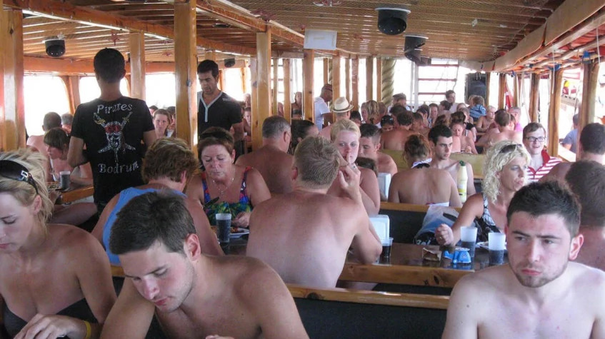 Daily Bodrum Boat Cruise Tour With Lunch photo 7