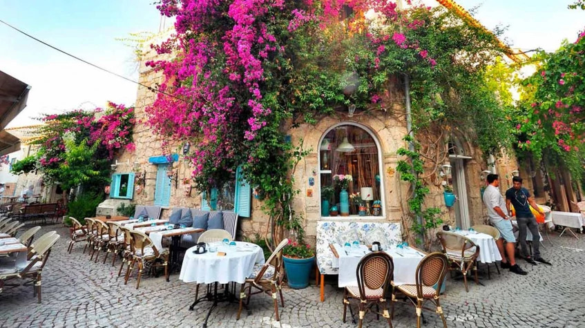 Daily Cesme & Alacati Tour from Kusadasi photo 9
