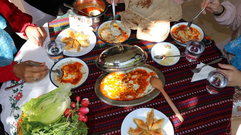 Daily Hakkari Cooking Lesson & Shopping Tour photo 8