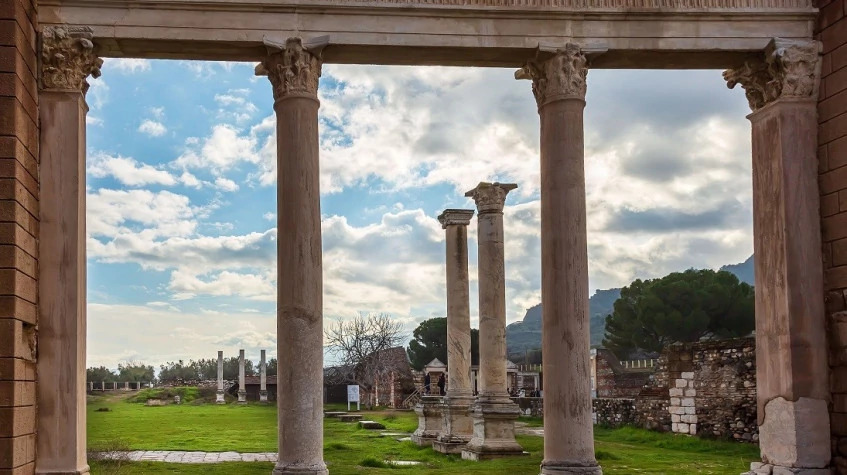 Daily Izmir Smyrna Tour from Didim photo 11