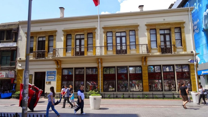 Daily Samsun Gazi Museum Tour photo 7