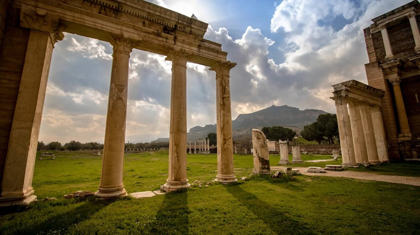 Daily Sardes and Philadelphia Tour from Izmir – Explore Ancient Seven Churches of Asia photo 5