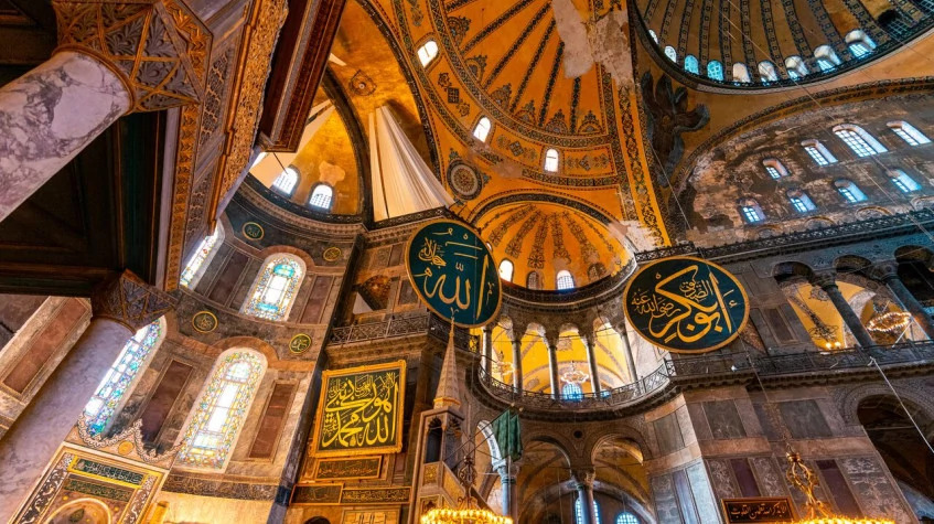 6 Days Deluxe Istanbul Tour With Raffles Hotel photo 5