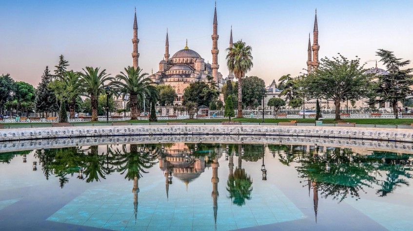 9 Days Muslim and Historical Turkey Tour photo 1