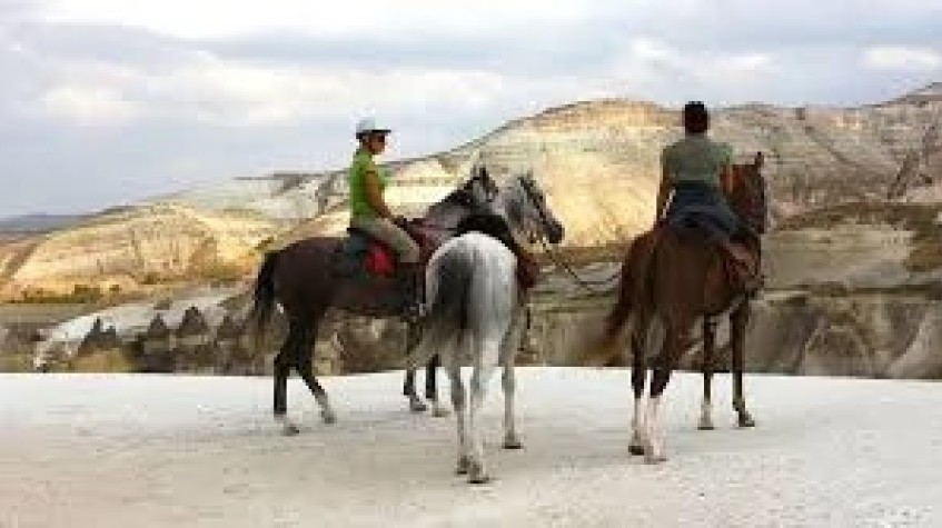 4 Days Horse Riding Package Istanbul Tour photo 2