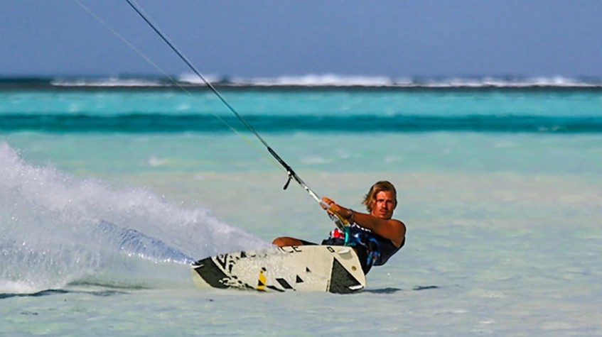 4 Days Istanbul Kite Surfing Tour photo 4