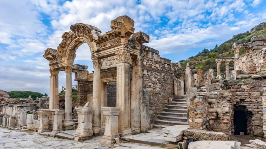 Daily Ephesus Tour from Istanbul photo 8