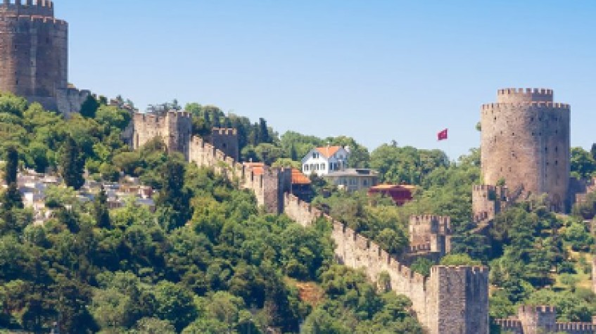Full Day Outdoor Nature Tour / Rumeli Fortress, Belgrad Forest & More photo 3
