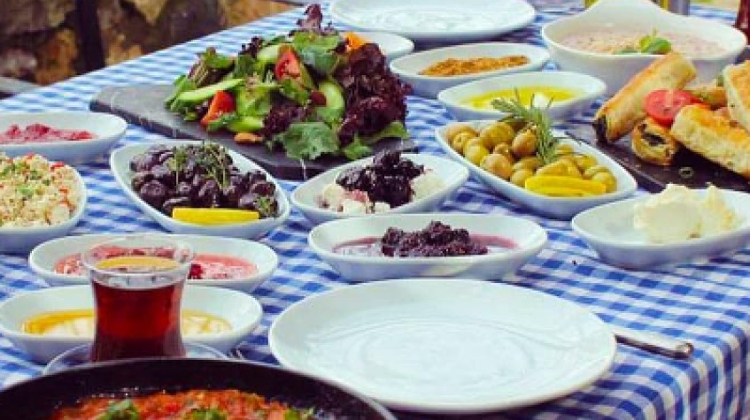 Cook and Eat Homemade Turkish Breakfast At Home With Locals photo 8