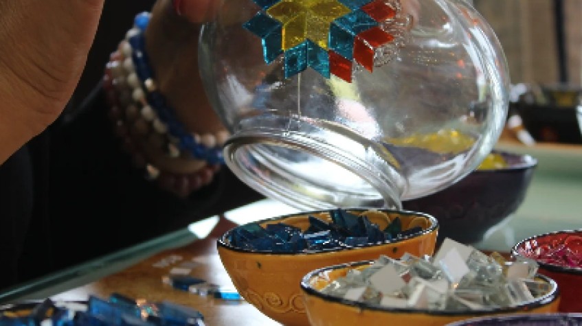 Galata: Mosaic Candle Holder Workshop photo 3